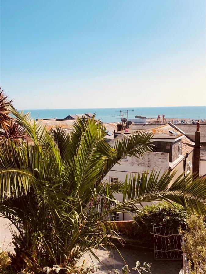 The Retro Retreat With Free Parking Appartement Hastings Buitenkant foto
