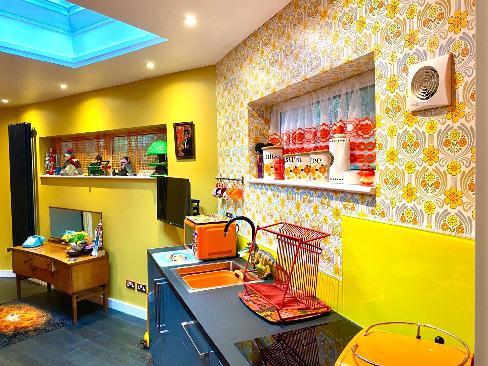 The Retro Retreat With Free Parking Appartement Hastings Buitenkant foto