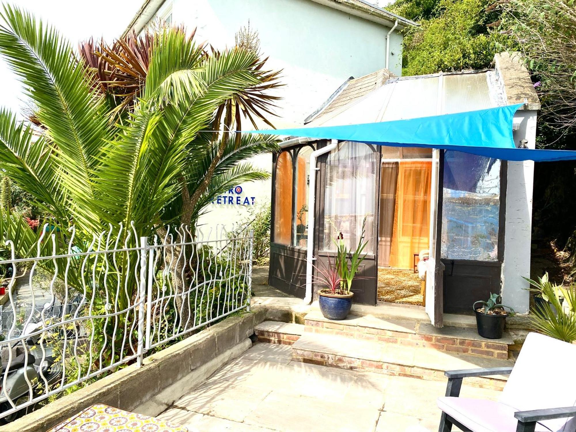 The Retro Retreat With Free Parking Appartement Hastings Buitenkant foto